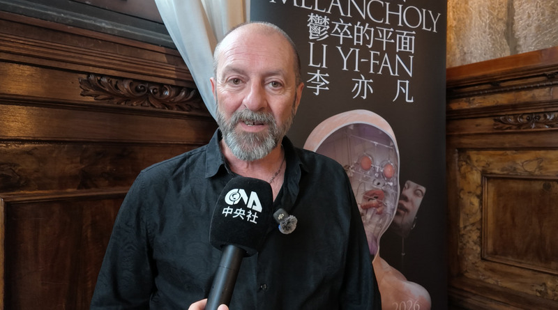 威尼斯攝影師布雷沙內羅（Fabio Bressanello）歷屆都來參觀台灣館，他認為此次展覽空前成功，開幕人潮已創下紀錄。