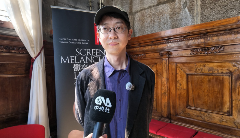 威尼斯藝術雙年展台灣館今年由台灣藝術家李亦凡代表參展，他接受中央社專訪分享作品。