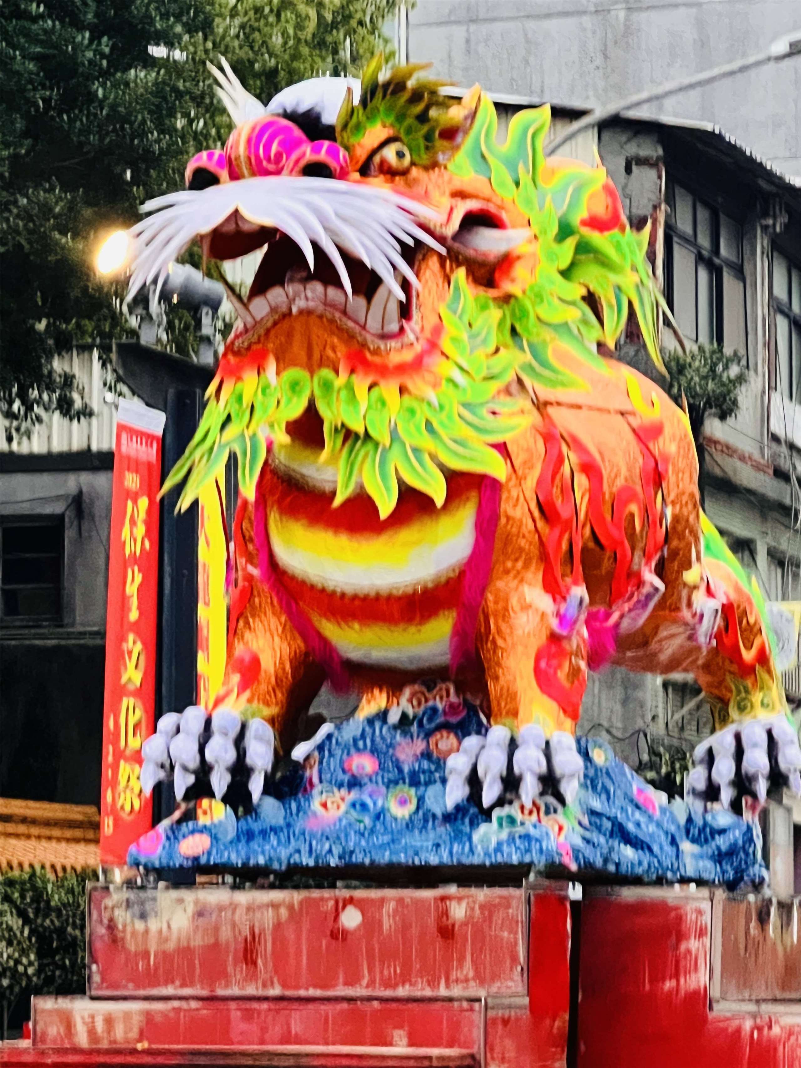 「放火獅」是大龍峒保安宮保生文化祭最受人矚目的活動