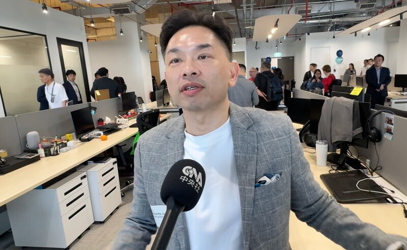 資訊服務商精誠搶攻東南亞市場版圖，於新加坡成立SYSTEX Asia東南亞營運總部，成為拓展亞洲市場的樞紐。Systex Asia生態發展處副總經理劉沛軒受訪。