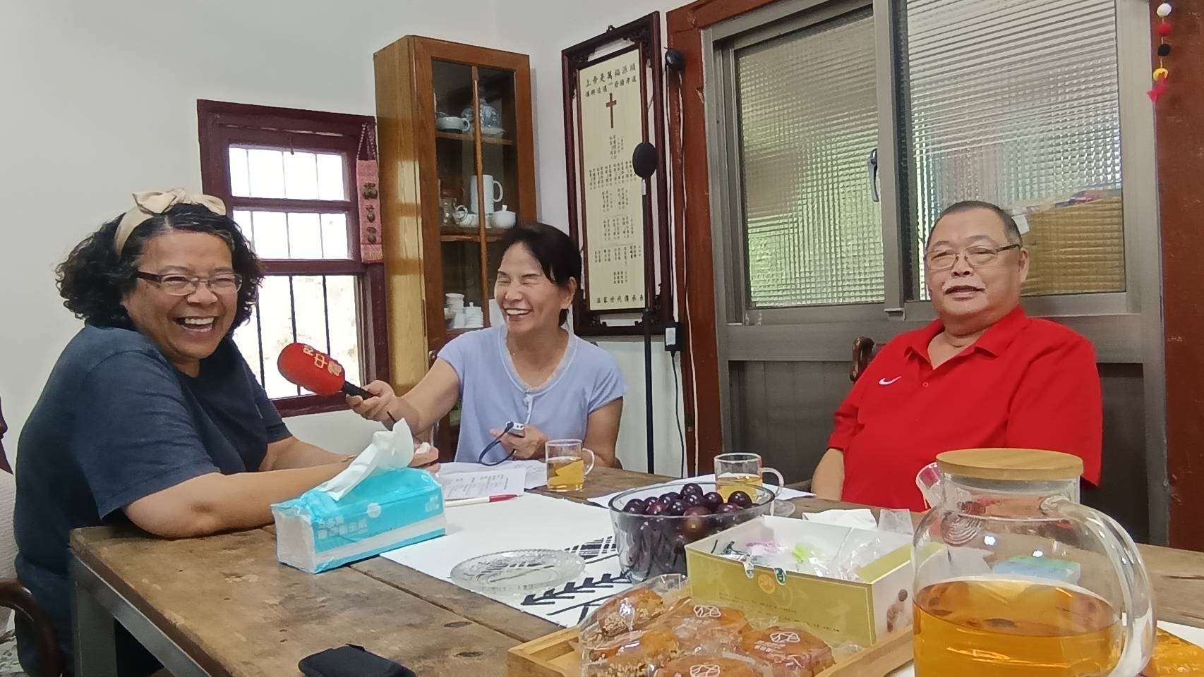 白美月牧師的客家笑話一籮筐
