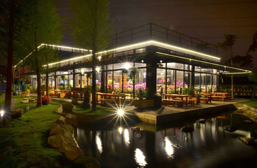 文中公路花園－蘭花休閒會館
