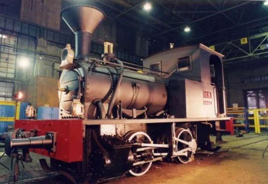 หัวรถจักรไอน้ำคันแรกของไต้หวัน“เถิงหยุนฮ่าว”(騰雲號) (ภาพจากWikipedia)