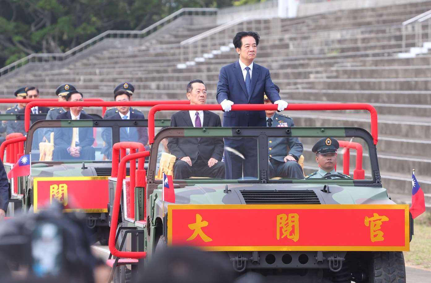 ปธน.ไล่ชิงเต๋อ เป็นประธานพิธีจัดตั้งกองกำลังรถถัง M1A2T อย่างเป็นทางการ ย้ำการลงทุนด้านกลาโหมคือการลงทุนเพื่อสันติภาพ