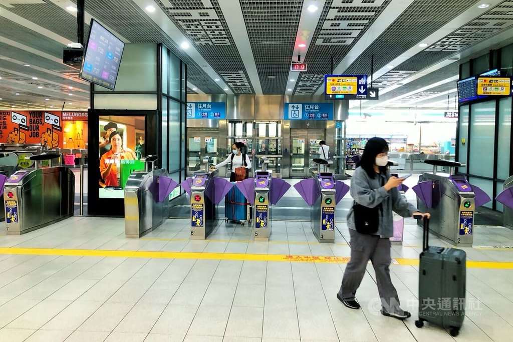 รถไฟแอร์พอร์ต ลิงค์ ปรับขบวนรถขึ้นเหนือ 1 เที่ยวในชั่วโมงเร่งด่วนให้วิ่งข้ามสถานี เริ่ม 16 ต.ค. ศกนี้