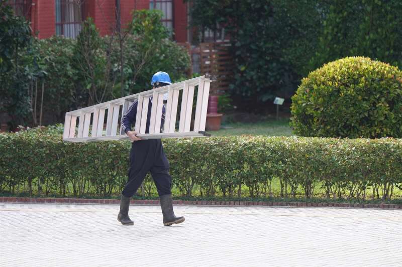 จำนวนคนหยุดงานไม่ได้รับเงินเดือนในไต้หวันลดลง 212 คน เป็นครั้งแรกของครึ่งปีหลังที่มีจำนวนลดลง