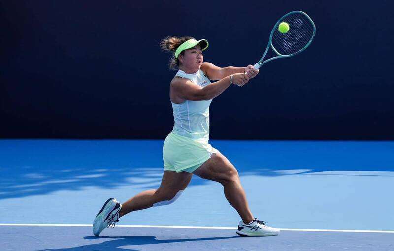 เหลียงเอินซั่วปราบสาวไทย รวงข้าว ลัลนา ได้ในรอบรองฯ แต่ดันพ่ายสาวคาซัคฯ นัดชิง อดได้ตั๋วร่วมรอบเมนดรอว์ของศึกออสเตรเลี่ยนโอเพ่น 2026 อย่างน่าเสียดาย