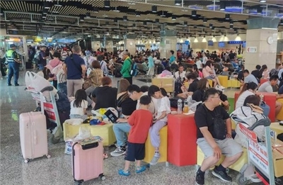 ไต้ฝุ่นดานัสกระทบไฟท์บินในประเทศ เครื่องบินพานิชย์และเครื่องบินทหารไต้หวันรวม 160 เที่ยว อพยพผู้โดยสารตกค้างกว่า 13,000 คน