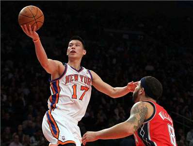 หลินซูหาว หรือ เจเรมี หลิน สามารถลุกจากม้านั่งสำรองมาพา New York Knicks ชนะติดต่อกันถึง 7 เกม ในการแข่งขัน NBA สร้างปรากฏการณ์ "Linsanity" ที่โด่งดังไปทั่วโลกในปี 2012