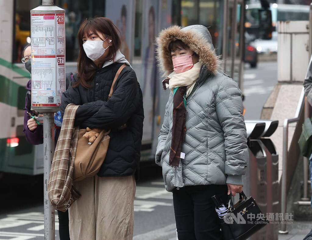 มวลอากาศเย็นปกคลุมต่อเนื่อง 3 วันตั้งแต่ 21 ม.ค. เป็นต้นไป ที่ราบอุณหภูมิอาจดิ่งลงถึง 8 องศาฯ