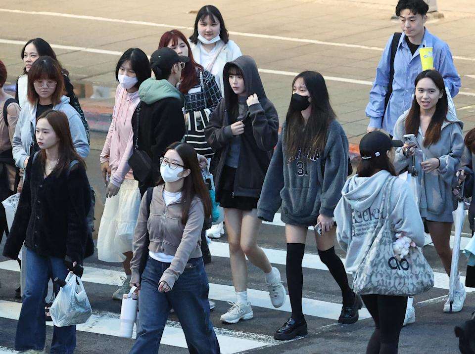 สัปดาห์นี้มีมวลอากาศเย็น 2 ระลอก! สุดสัปดาห์อาจมีกำลังแรงขึ้น