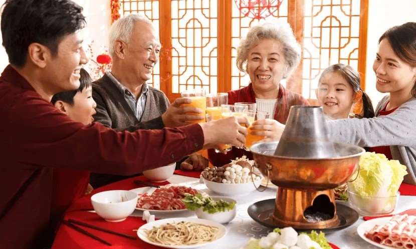 กินหนัก นอนดึกช่วงตรุษจีน ระวัง “กลุ่มอาการหลังตรุษจีน” ถามหา (ภาพจาก commonhealth.com.tw)