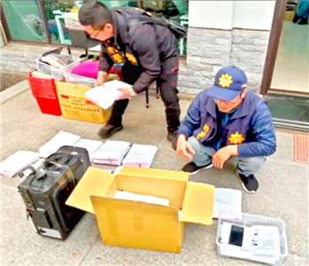 จับได้แล้ว! ขบวนการหลอกแรงงานเปิดซิมหน้าโรงพยาบาล ส่งขายต่อแก๊งคอลเซ็นเตอร์ (photo: 陳建志)