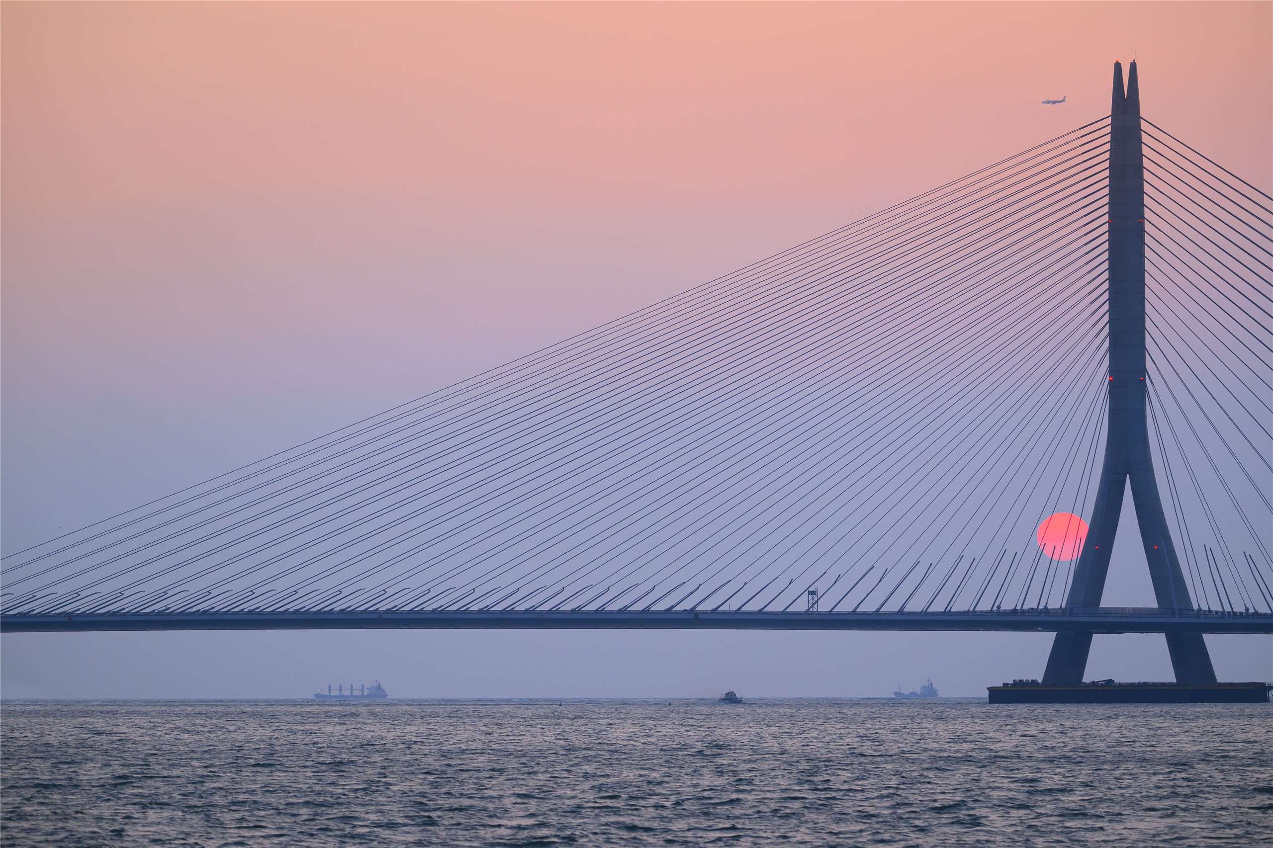 เปิดสะพานตั้นเจียงวันแรกฮอต!  ไม่ต้องลงทะเบียนก็ร่วมเดินชมได้ในบ่ายวันที่ 17 เม.ย. และอีกรอบในวันที่ 25 เม.ย.นี้