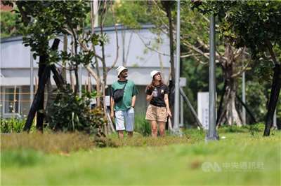 20 เม.ย. นี้ ระวังอุณหภูมิกลางวัน-กลางคืนต่างกันมาก! 24 เม.ย. เป็นต้นไปฝนตกทั่วไต้หวัน