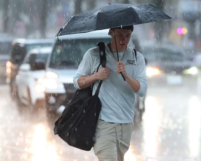 สัปดาห์หน้าชื้นแฉะทั่วไต้หวัน! ภาคใต้-ไถตงอาจมีฝนตกได้ทุกเมื่อ พื้นที่อื่นจะมีฝนฟ้าคะนองหลังเที่ยงวัน