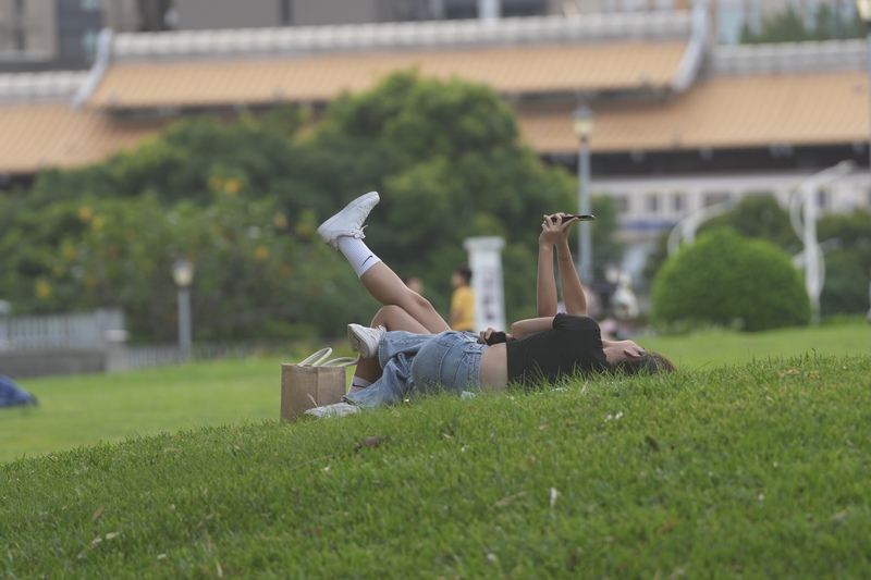 ทั่วไต้หวันท้องฟ้ามีเมฆมากถึงโปร่งใส