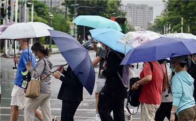 กรมอุตุฯ เตือน ตั้งแต่คืนนี้เป็นต้นไปเตรียมรับมือฝนตกต่อเนื่อง หนักสุด 20–21 ส.ค. (ภาพจาก CNA)