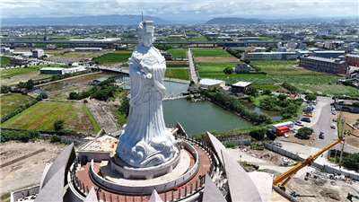 14 ปีสร้างเสร็จ สูงสุดในไต้หวัน! องค์เจ้าแม่กวนอิมแห่งท่าเรือต้าอัน นครไทจง สูง 53.6 เมตร Photo: Taichung City Gov.