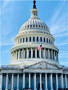 Фото: будівля Сенату США. (Ajay Parthasarathy/Unsplash)