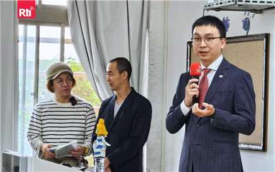 Віцепрезидент Rti Кріс Лю (праворуч). (Фото: Ван Шуцін)