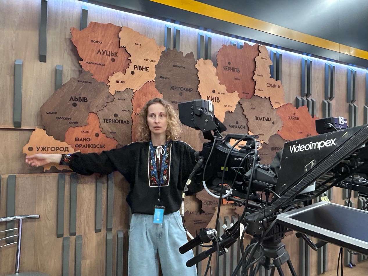 Членкиня правління Суспільного мовлення Марія Фрей представила львівську філію. (Фото: Rti)