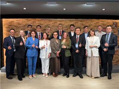 Учасники української технічної місії ЄБРР до Тайваню. Фото: Інститут інформаційної промисловості (III)