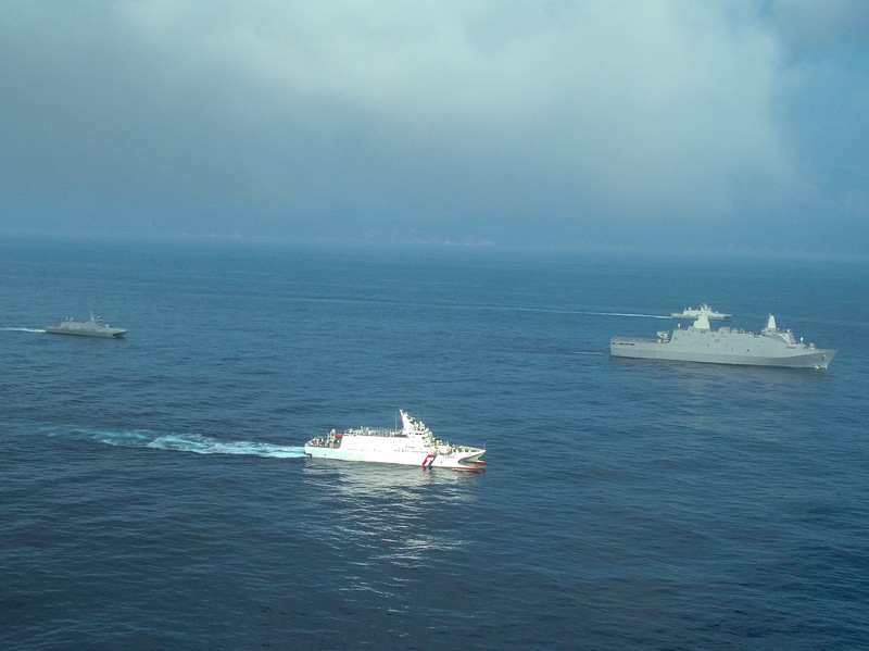 Навчання з протидії морській блокаді ВМС і Берегової охорони Тайваню 13 серпня. (Фото: Управління берегової охорони/CNA)
