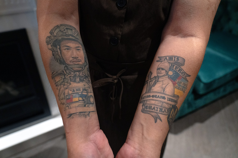 Фото: Су Юйжоу, мати загиблого тайванського добровольця Джонатана Ценга, повернулася до України, щоб ушанувати пам’ять сина. (CNA)