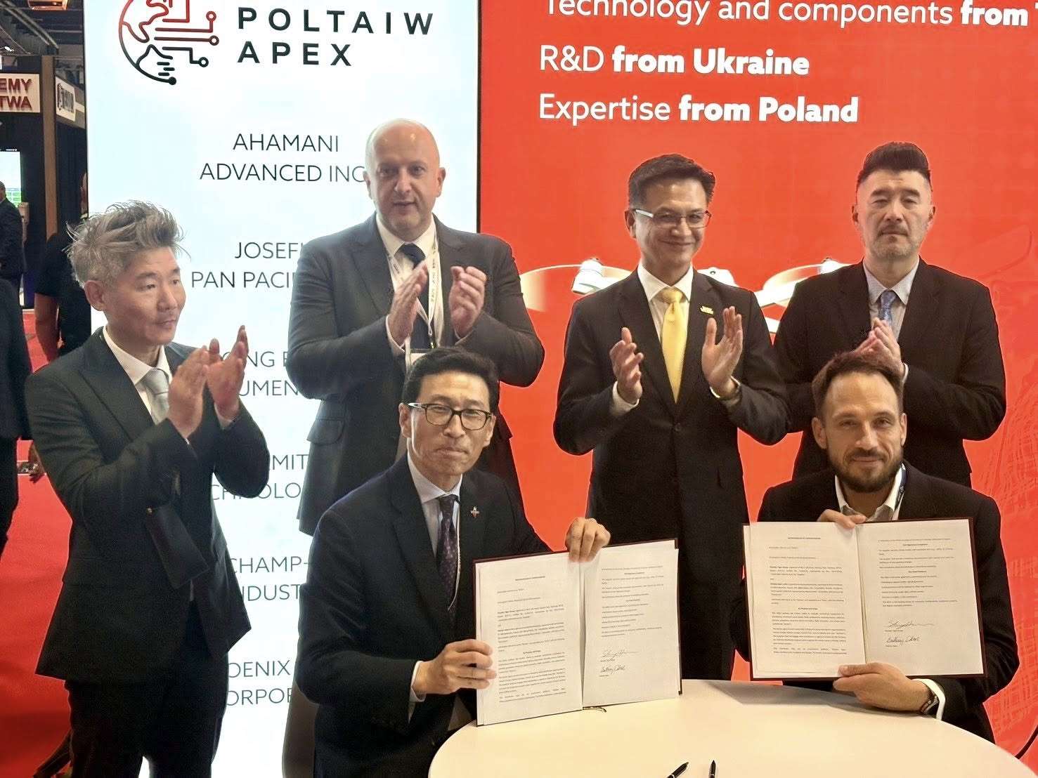 (Фото: Facebook-сторінка Тайбейського представництва в Польщі)