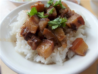Món cơm thịt kho cắt nhỏ. (Ảnh: Chính quyền Đài Nam)