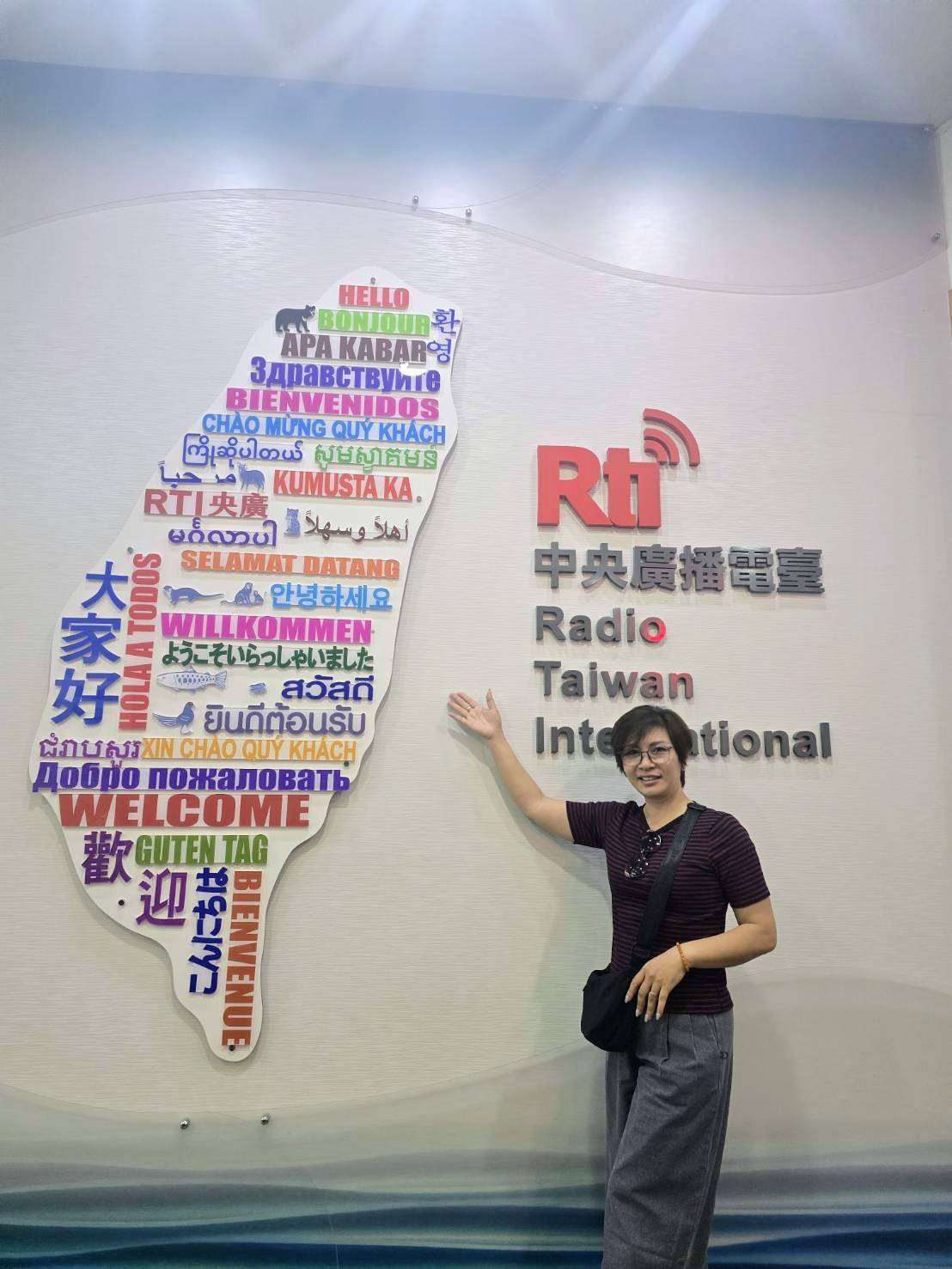 Trò chuyện với di dân mới Trịnh Thị Hiền- Tập I Trò chuyện với di dân mới Trịnh Thị Hiền- Tập I