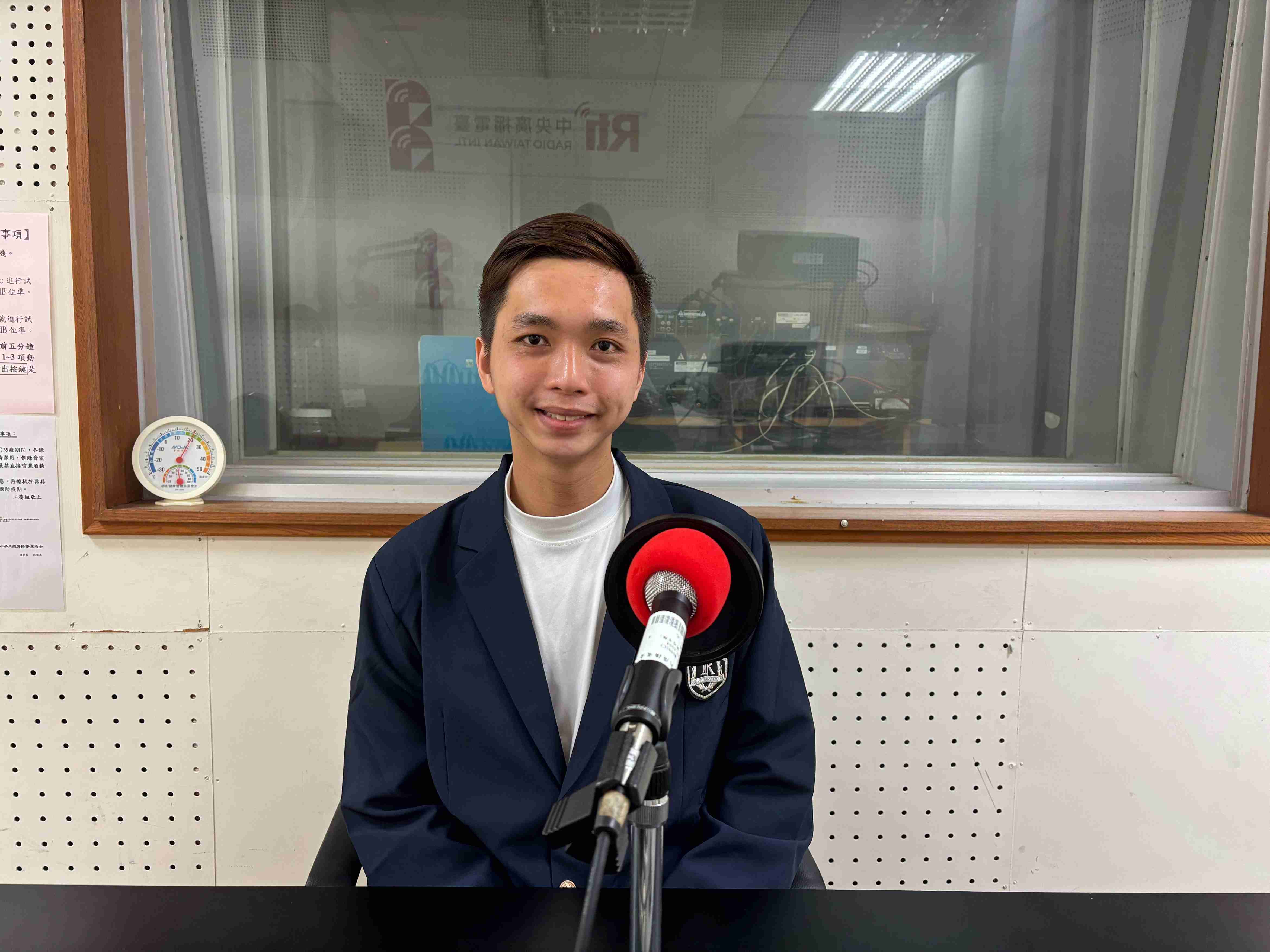 Đỗ Phú Quí - người đồng hành của tân sinh viên (p.2)