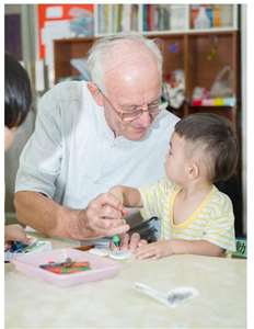 Linh mục Hugo Peter đến từ Thụy Sĩ đã hết lòng vì sự nghiệp phục vụ và lý tưởng chăm sóc người khuyết tật và giáo dục các trẻ chậm phát triển tại Đài Loan từ hơn nửa thế kỷ. (Nguồn ảnh: Taiwan Church News Network TCNN )