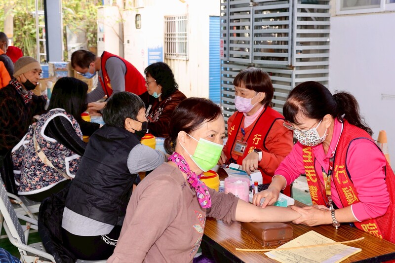 Đài Nam thực hiện chương trình "Bệnh viện lưu động – Khám sức khỏe toàn dân", tăng cường ý thức về y học phòng ngừa của người dân. (Ảnh: CNA)