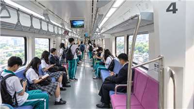 Đài Loan dự kiến triển khai vé tàu ưu đãi cho học sinh trên 12 đến dưới 18 tuổi vào cuối tháng 1/2027. (Ảnh minh họa: AI)