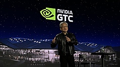 Ngày 17/3, Giám đốc điều hành Nvidia Hoàng Nhân Huân (Jensen Huang) phát biểu ý kiến về vấn đề địa chính trị tại đại hội GTC (ảnh: CNA)