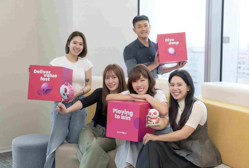 Hàng trăm cơ hội việc làm từ foodpanda với mức lương hàng năm lên đến 3 triệu Đài tệ trong mùa tốt nghiệp (ảnh: CNA)