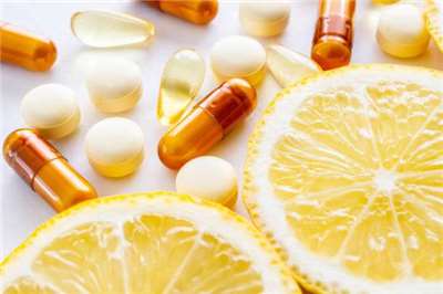 Uống quá nhiều vitamin C có thể gây 4 triệu chứng ngộ độc lớn. (Ảnh: Pixabay)