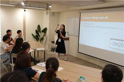 Lớp học tiếng Hoa dành cho lao động di trú Việt Nam của One-Forty. (Ảnh: Rti)