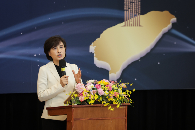 Phó Thủ tướng Trịnh Lệ Quân phát biểu tại lễ khai mạc “Hội nghị Thẩm tra quốc tế Báo cáo Quốc gia CEDAW lần thứ 5”. (Ảnh: CNA)