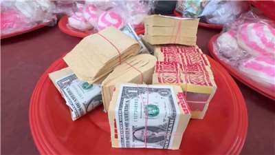 Tập tục đốt tiền vàng mã đã có truyền thống từ lâu đời tại Đài Loan. (Ảnh: Rti)