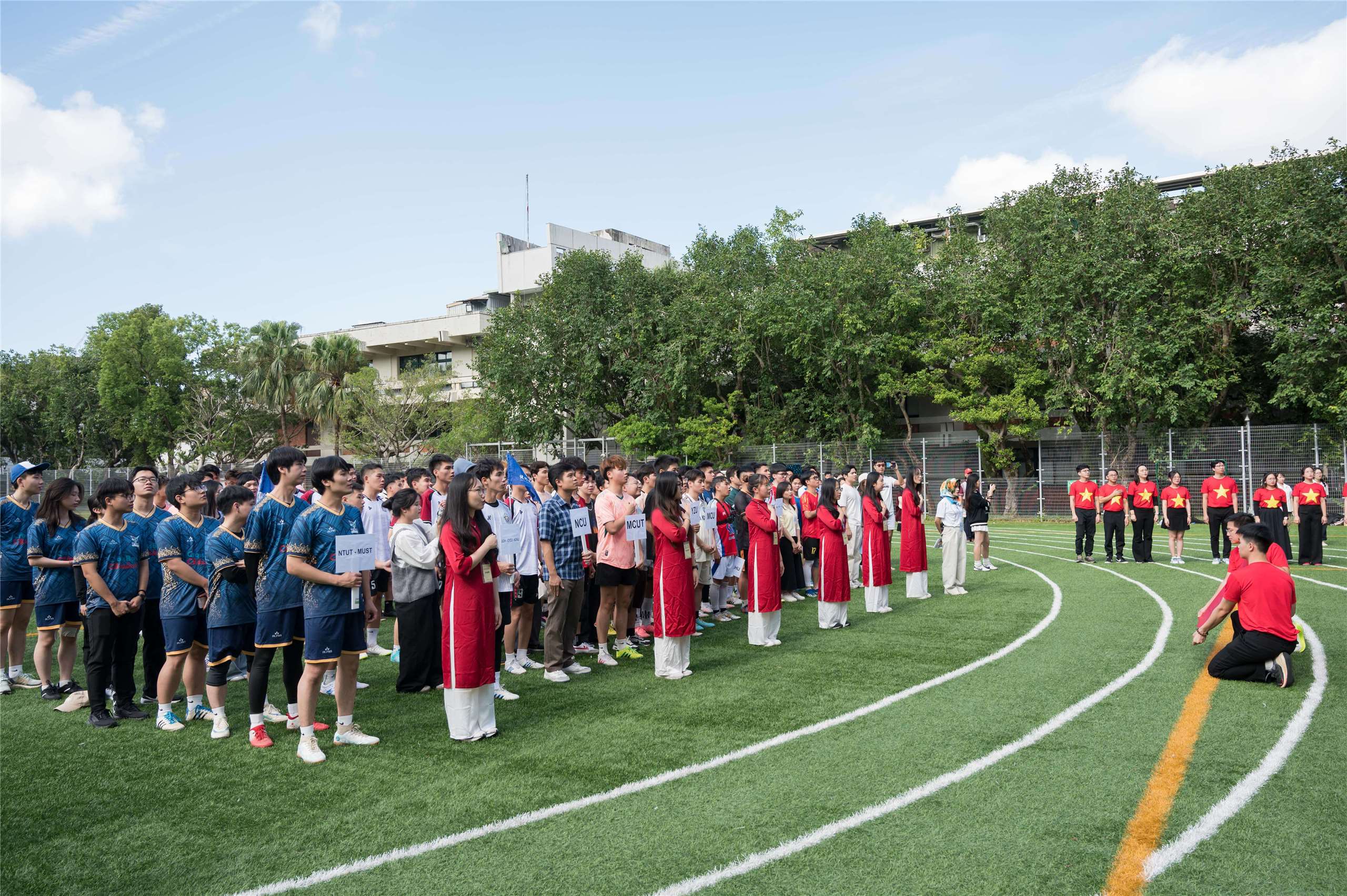 Các đội tham gia tranh tài đến từ 23 trường đại học trên toàn Đài Loan (ảnh: VSATW)